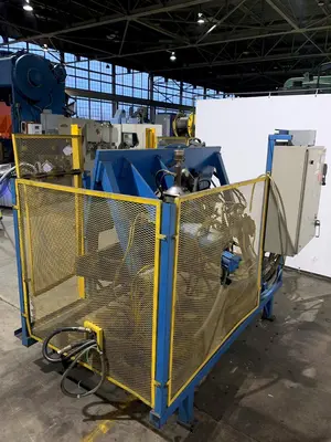 HI-TECH STRETCH PROFILE BENDER. STOCK # 0959523