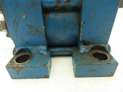 Ortman Fluid 3THJ Hydraulic Cylinder 3.25" Bore 1/2" Stroke 3000psi Foot Mount