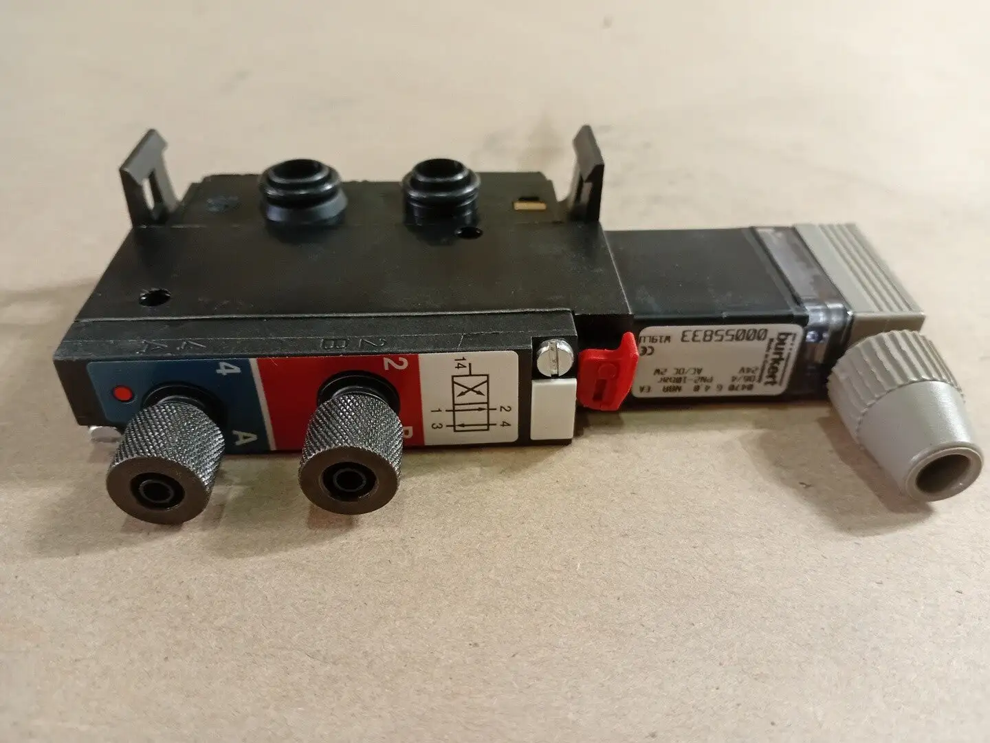 NEW BURKERT 00055833