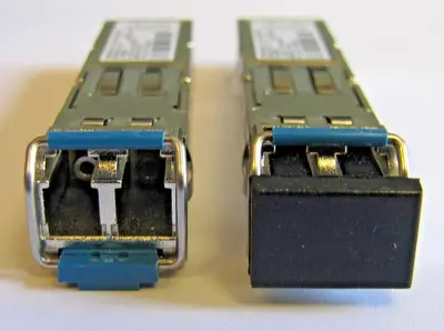 Lot of 2 Cisco ONS-SI-GE-LX Gigabit 1000 Base-LX Optical Transceiver