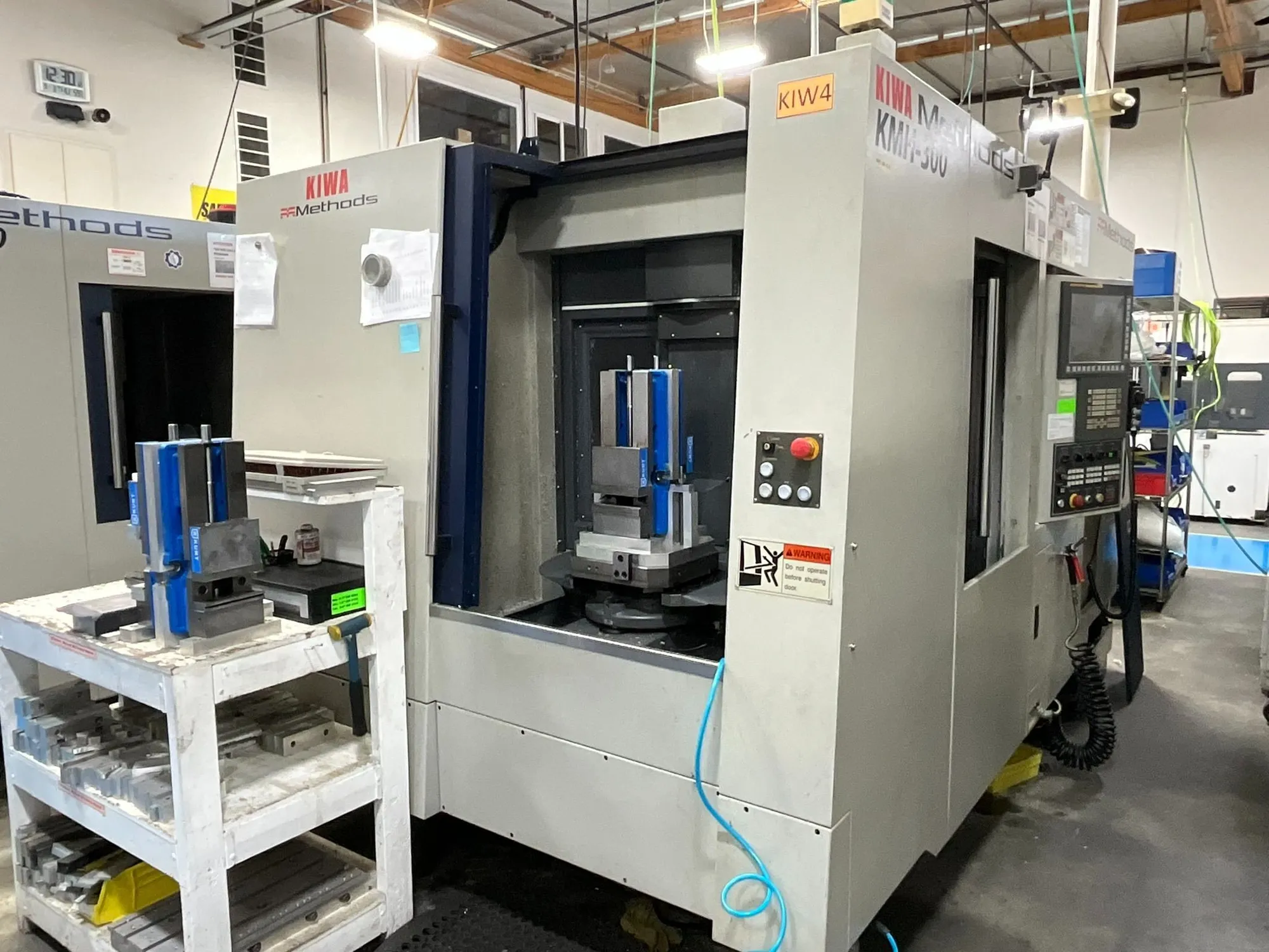 USED 2014 KIWA KMH300-F001