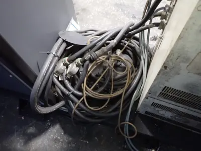 USED YASKAWA / MOTOMAN UP20 / DX200