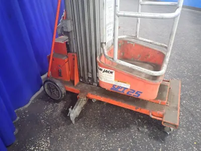 USED 1997 SKYJACK SJP