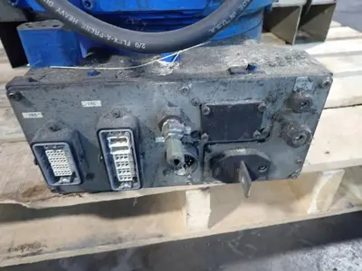 USED 2011 YASKAWA ELECTRIC MH6