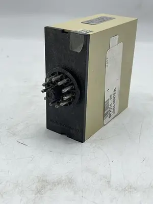 USED CARLO GAVAZZI SV 220 724