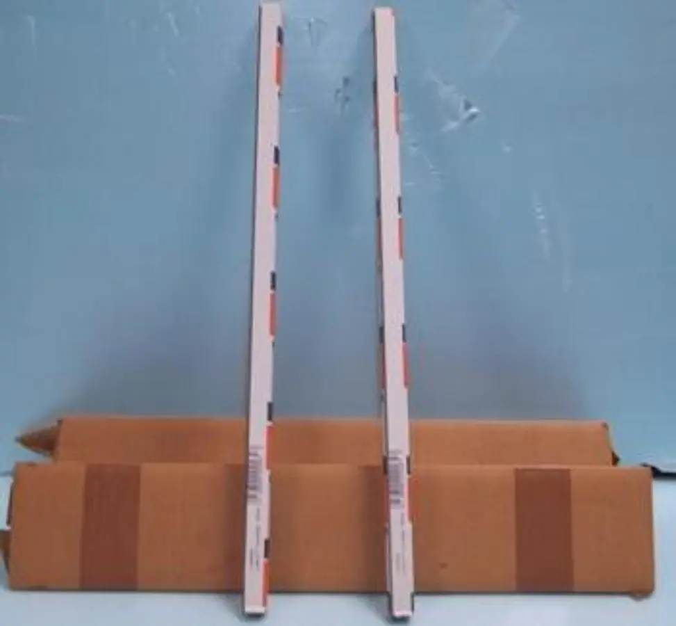 QTY. 2. OSRAM GMBH GERMANY L 13W/840 LUMILUX COOL-...