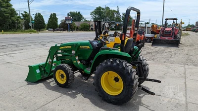 USED 2011 JOHN DEERE 3038E