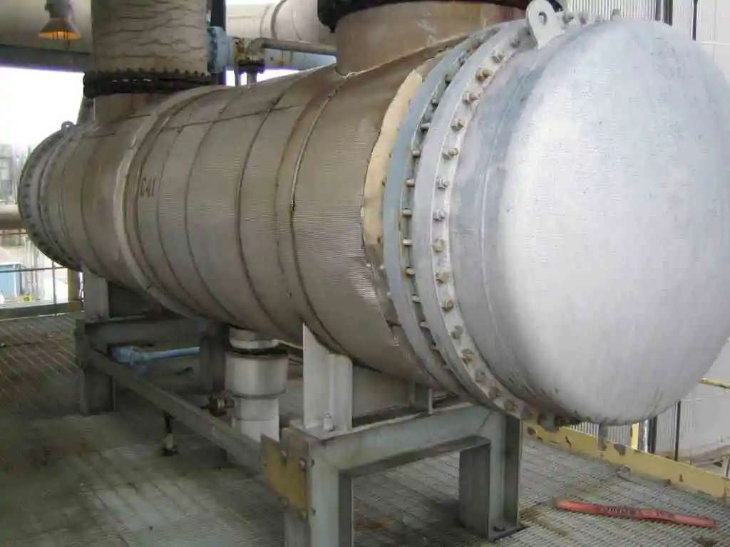 1900 sq ft vulcan iron works  stainless steel shell & tube heat exchanger