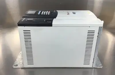 ALLEN BRADLEY 20DD011A3NYNA1NNA A PowerFlex 700S 7.5HP (1A-04)