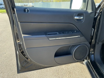 USED 2014 JEEP PATRIOT