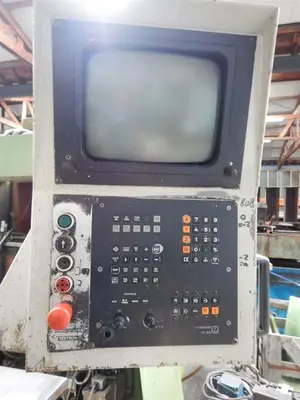 USED BRIDGEPORT X: 760 - Y: 370 - Z: 150 MM