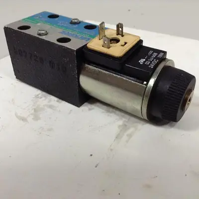 USED VICKERS DG4V3S22AMUHL760EN490