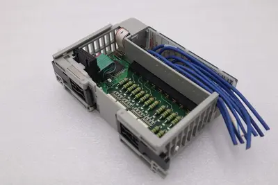 ALLEN-BRADLEY 1769-IQ16 SERIES A  INPUT MODULE STOCK #K-1567C