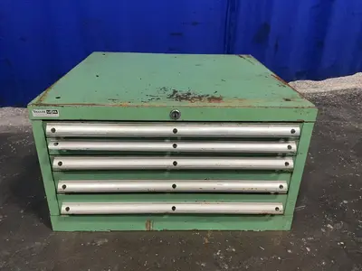 Used LISTA _UNKNOWN_ Cabinets Ohio US | HGR 24 #1266144