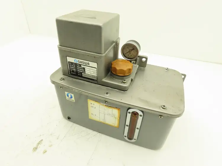 Used SHOWA _UNKNOWN_ Pumps | Arrow Industrial #563683