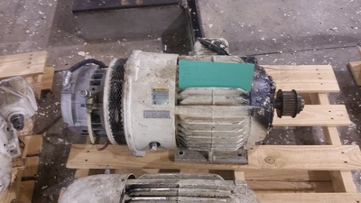 US Motors 5HP; 1185RPM; 460V; Frame: 254U; D11 00004357 001 1
