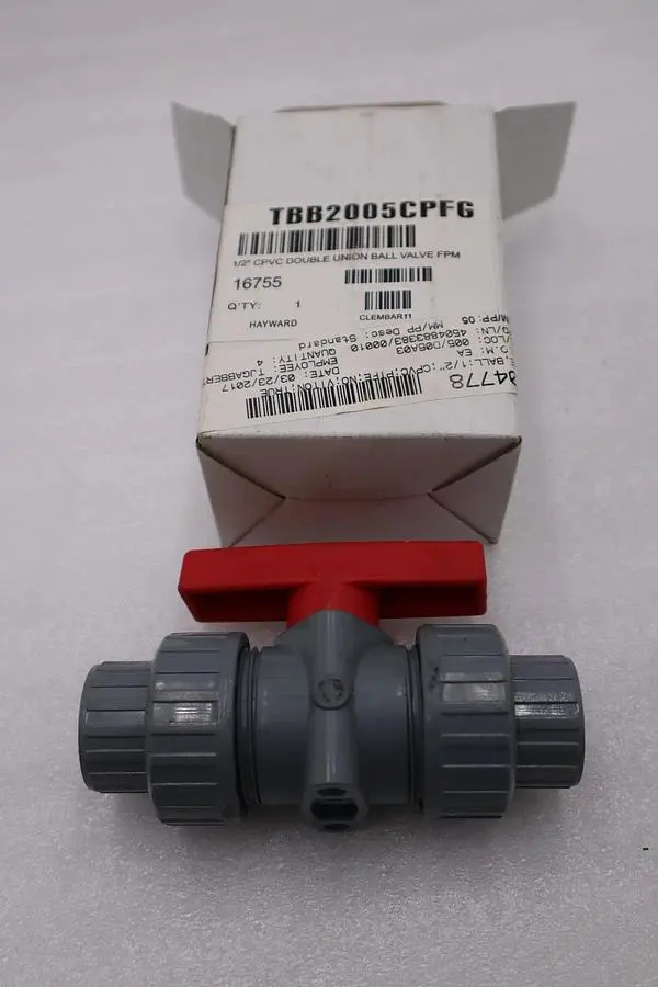 HAYWARD TBB2005CPFG 1/2" CPVC True Union Ball Valve Socket/Threaded STK H876A