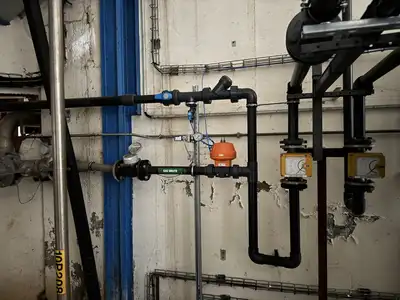 Used _UNKNOWN_ _UNKNOWN_ Ion Exchange Equipment FR | Apex Auctions #1552325