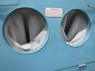Process Systems Sand Blast Blasting Cabinet with Dust Bag Collector New Gloves