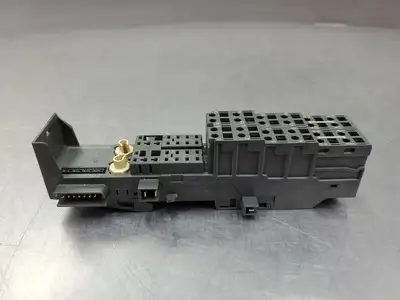Used Siemens 6ES7193-4CF50-0AA0 (TM-E30C46-A1) PLC Chassis South Carolina US | Palmetto Automation #1473964