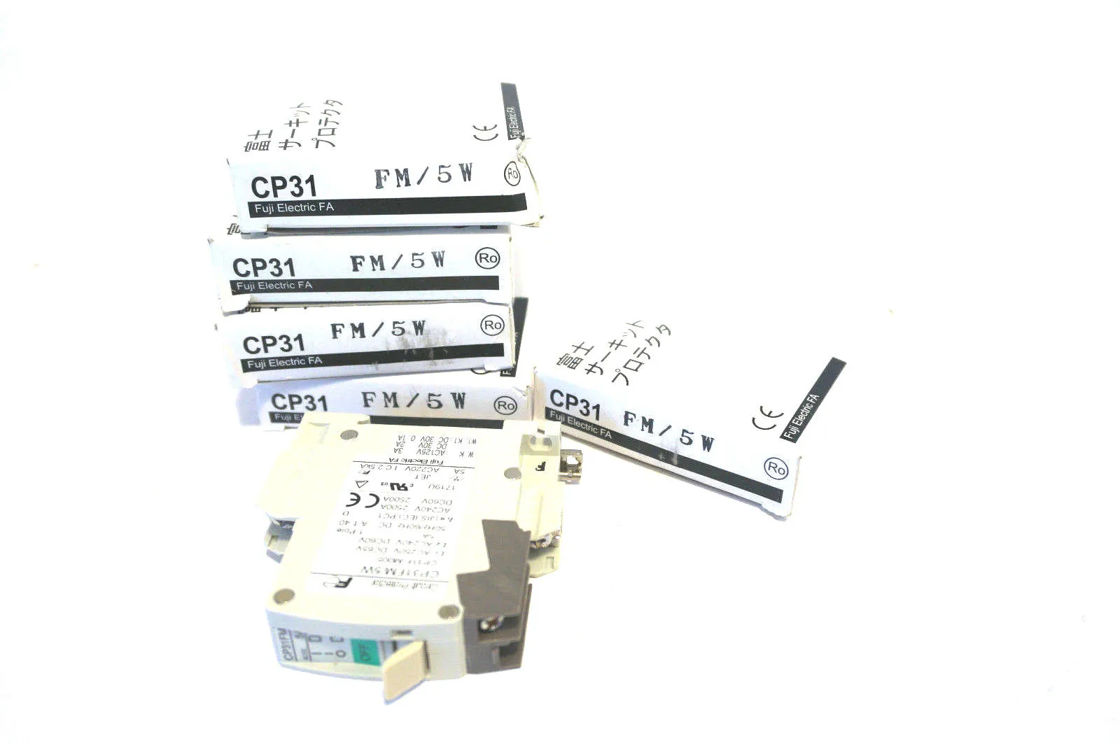 5 NEW FUGI ELECTRIC CP31FM/5W CIRCUIT PROTECTORS CP31FM5W