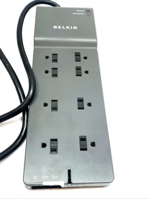 USED BELKIN 8-OUTLET 6FT SURGE PROTECTOR 3390J