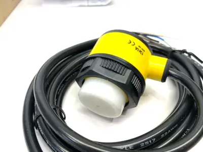 New | in-Stock BANNER ENGINEERING EZ-LIGHT 2-COLOR GENERAL PURPOSE INDICATOR 10-30VDC Lighting | Maverick Industrial Sales #1108138
