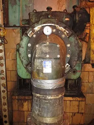 USED DECKER BROWN
