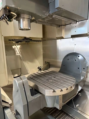 2016 HAAS UMC-750 Universal Machining Centers | SNL Machine Trader LLC (14)