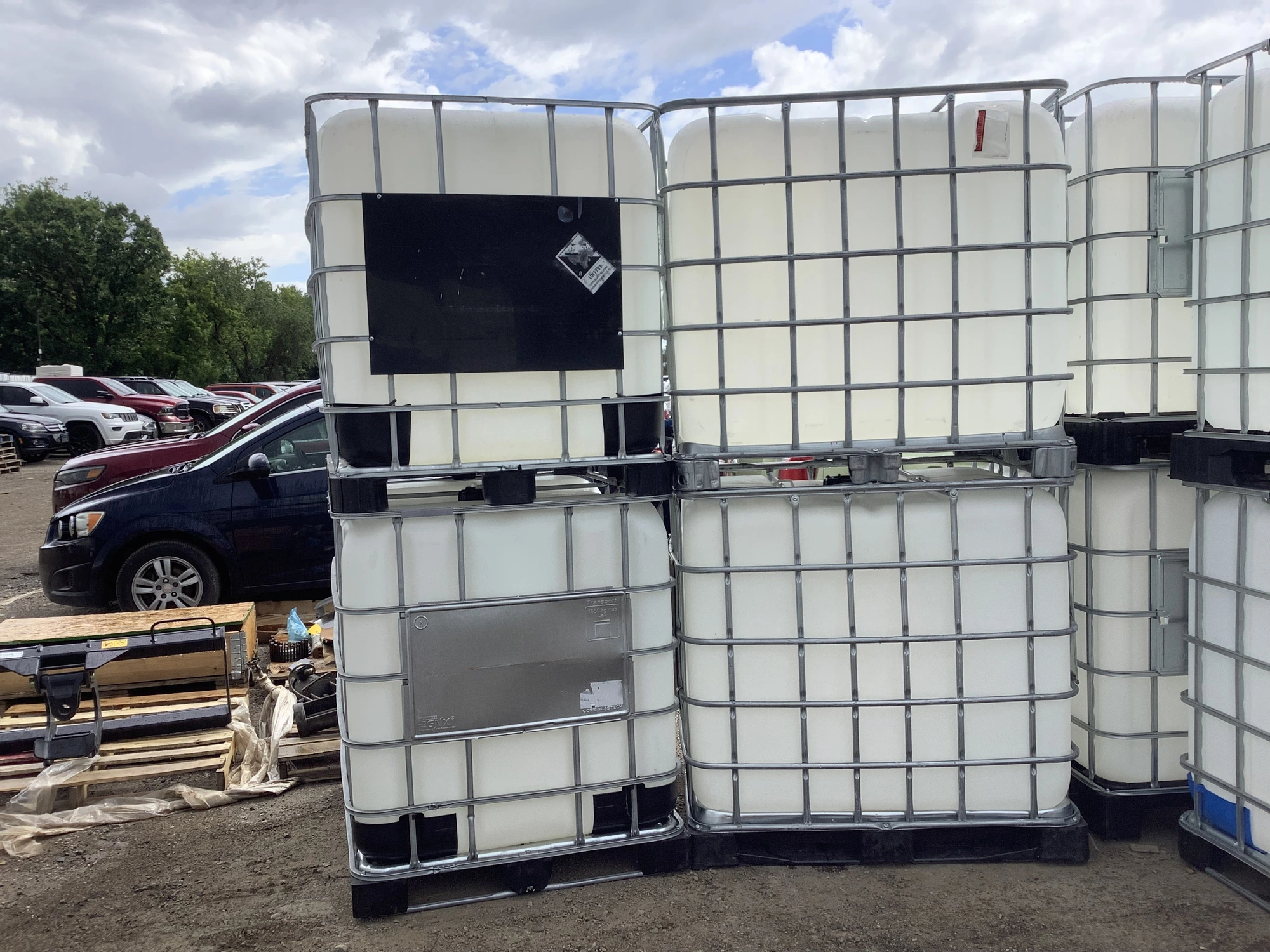Used _UNKNOWN_ _UNKNOWN_ IBC Tanks Michigan US | Miedema Asset Management Group #1295015