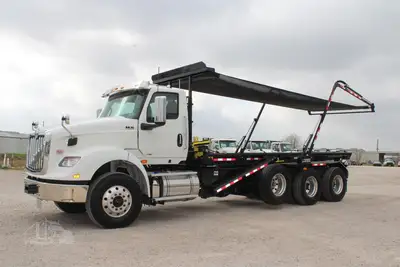 New | in-Stock 2026 INTERNATIONAL HX Rolloff Trucks Texas US | Roll Off Truck World #1491815