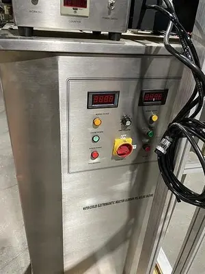 Induction Sealer with 5" wide Sealing Head