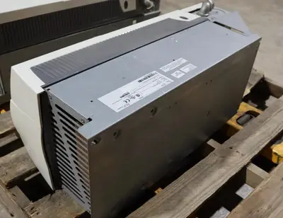 ABB ACH550-UH-125A-4 AC DRIVE 550 SERIES 3 PHASE 380-480 V AC STOCK HP143