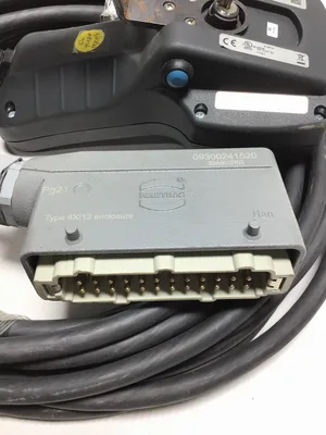 UNIOP EXOR ePALM10 IT2 Handheld Operator Panel Control