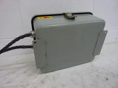 USED UNA-DYN CONTROLLER461