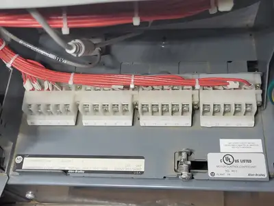 NEW ALLEN-BRADLEY 20BE032A0AYNAND0