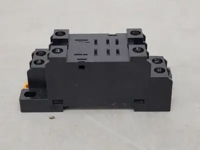 NEW OMRON PTF08A-E