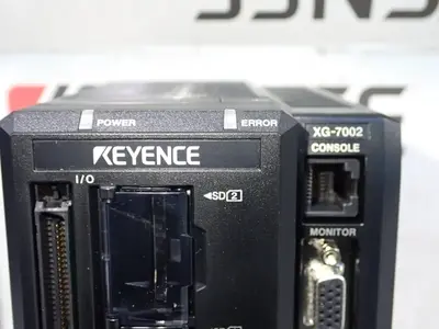 NEW KEYENCE XG7002