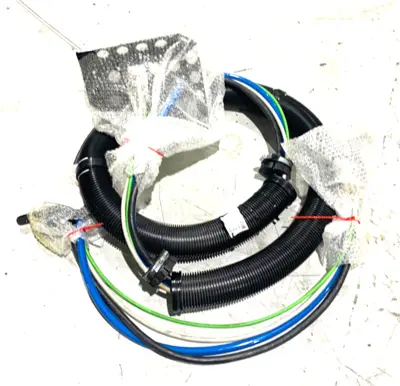 USED KUKA ROBOT HARNESS ENERGY SYSTEM ES13 133 CTR PNT EPS AIR