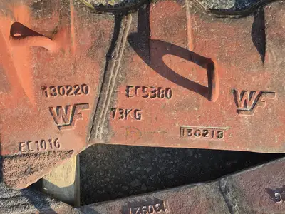 122" Excavator Bucket Lip