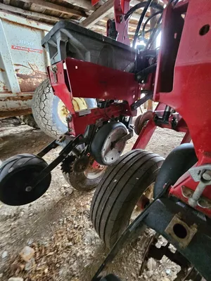 CASE IH 1250 Planters | Iron Listing (32)