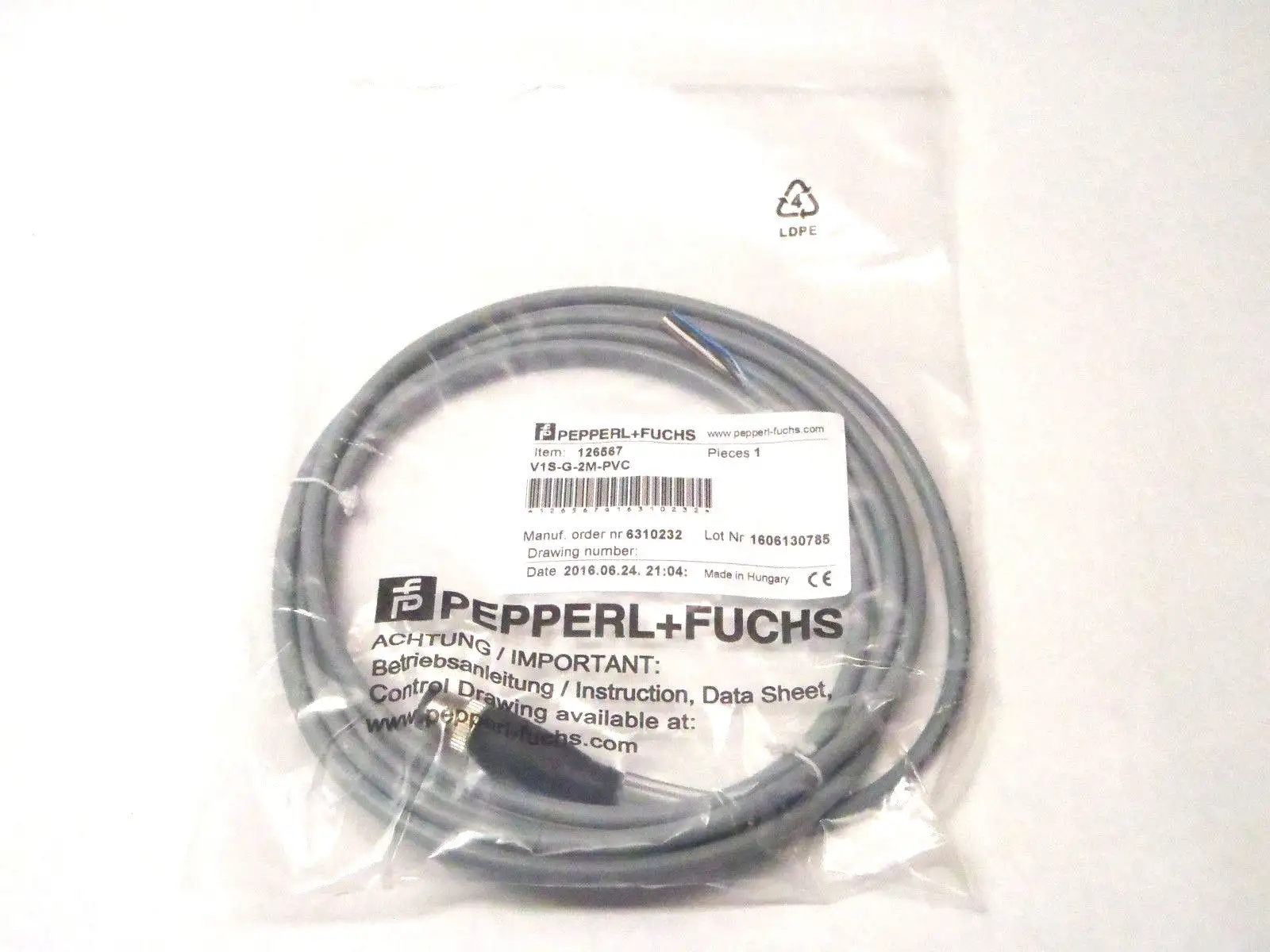 V1S-G-2M-PVC,126567 | Pepperl+Fuchs V1S-G-2M-PVC Male Cordset Single-Ended M12 Straight A-Coded 126567 - New