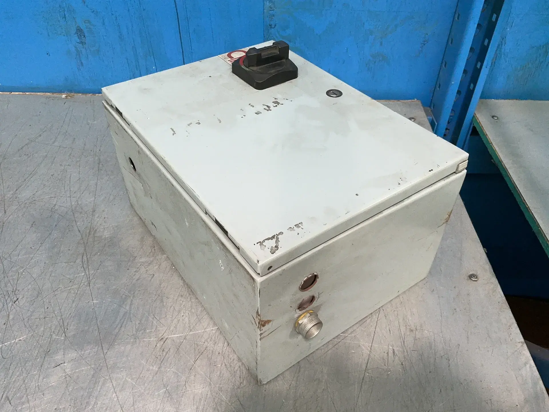 Used HOFFMAN _UNKNOWN_ Electrical Boxes Ohio US | HGR 24 #1508138