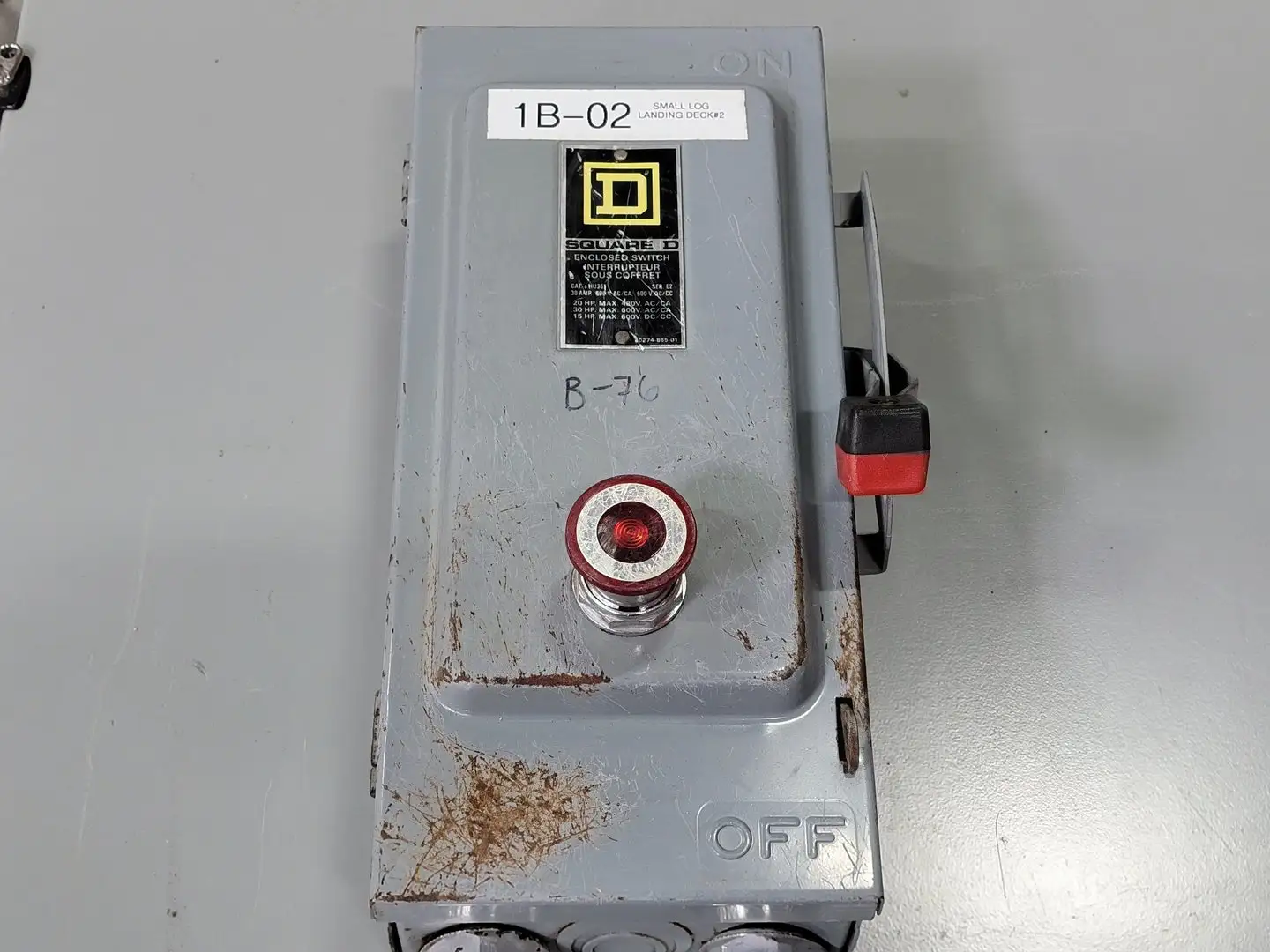 USED SQUARE D CHU361