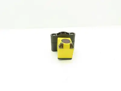 Banner Q25SP6LPQ Right Angle Base Mount Retroreflective Sensor 10-30VDC Lot of 5