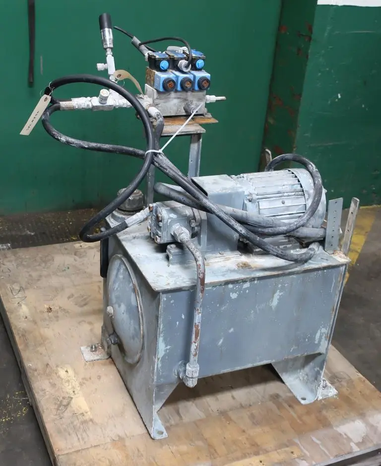 SPC8356  Pump 1 hp NL Rucker Products hydraulic power unit, 24 reservoir tank, 500 psi