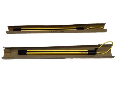 USED BANNER SAFETY LIGHT CURTAIN EMITTER & RECEIVER PAIR TYPE 4 83749