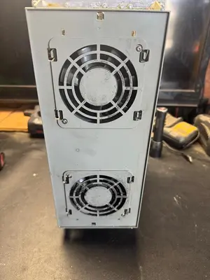 MITSUBISHI MDS-DH-CV-300 SPINDLE DRIVE S/N: J3A4WG6X245