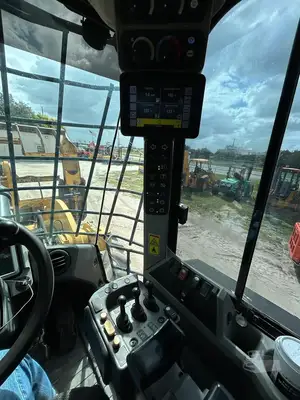 Used 2015 CATERPILLAR 950M Wheel Loaders Florida US | Intrac Machinery #1566433