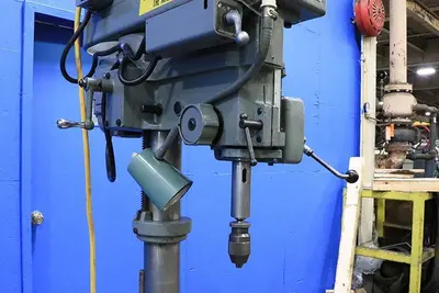 20" CLAUSING VARIABLE SPEED DRILL PRESS MODEL: 2215